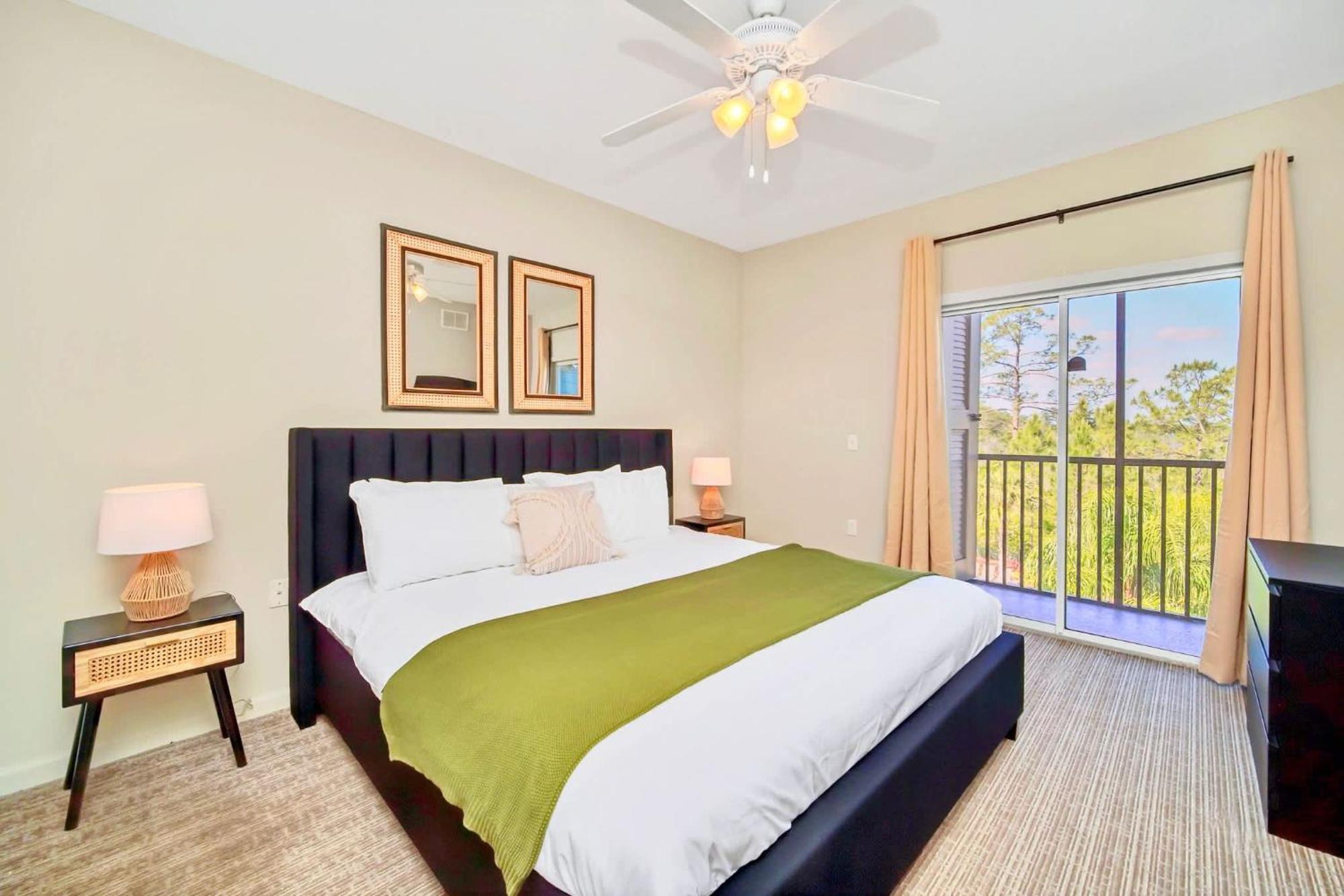 Stunning 2Br Condo With Hot Tub And Pool, Near Disney! Orlando Exterior photo